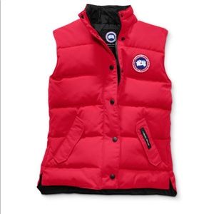 Canada Goose Freestyle Vest In Red